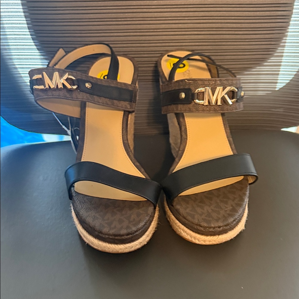 Michael Kors Black and Brown Sandals